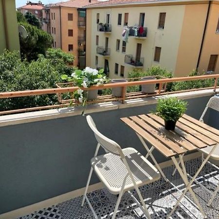 Puccini Apartment Модена Екстериор снимка
