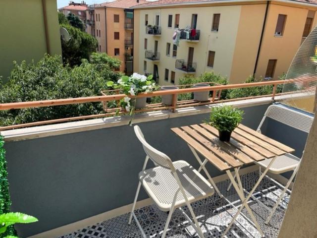 Puccini Apartment Модена Екстериор снимка